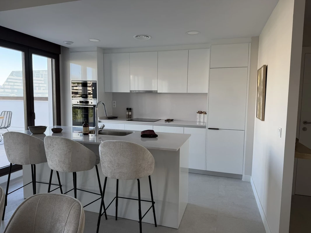 7-aa4cc561180b369757c0bb4af9886cd3