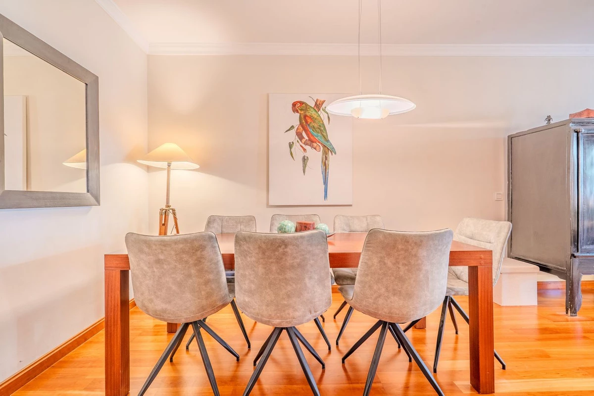 2-5bd7b9d04b45e33852eaf0ec6670150d