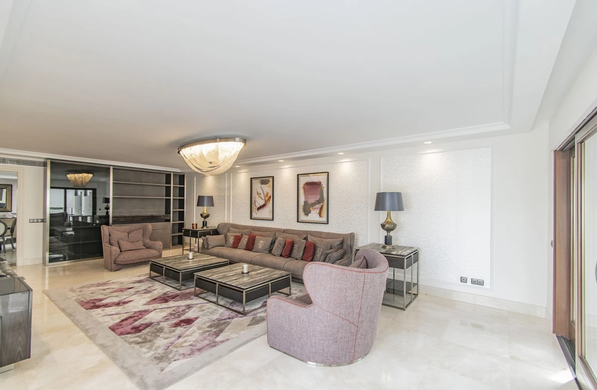 7-aa4cc561180b369757c0bb4af9886cd3