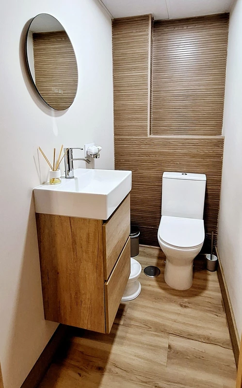 8-e64a9055bba3e77ac8aca3b893cdf826