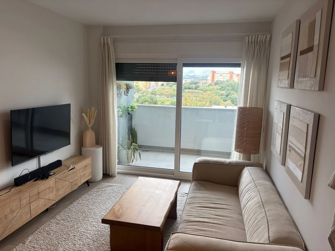 2-5bd7b9d04b45e33852eaf0ec6670150d