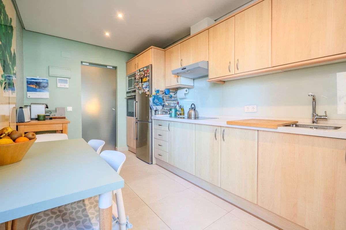 8-e64a9055bba3e77ac8aca3b893cdf826