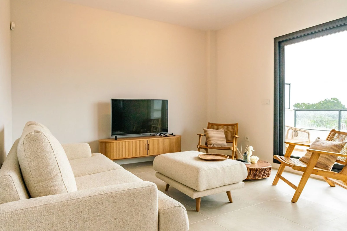 1-7980e48d732b6fc85c14b43b94d2aa54