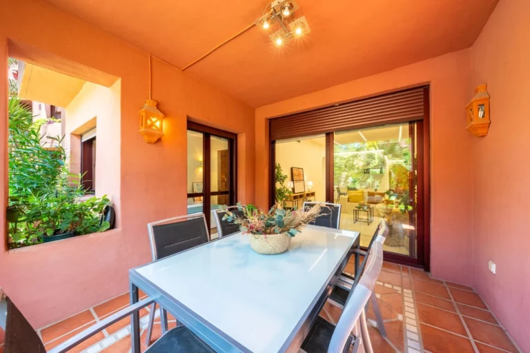 1-7980e48d732b6fc85c14b43b94d2aa54