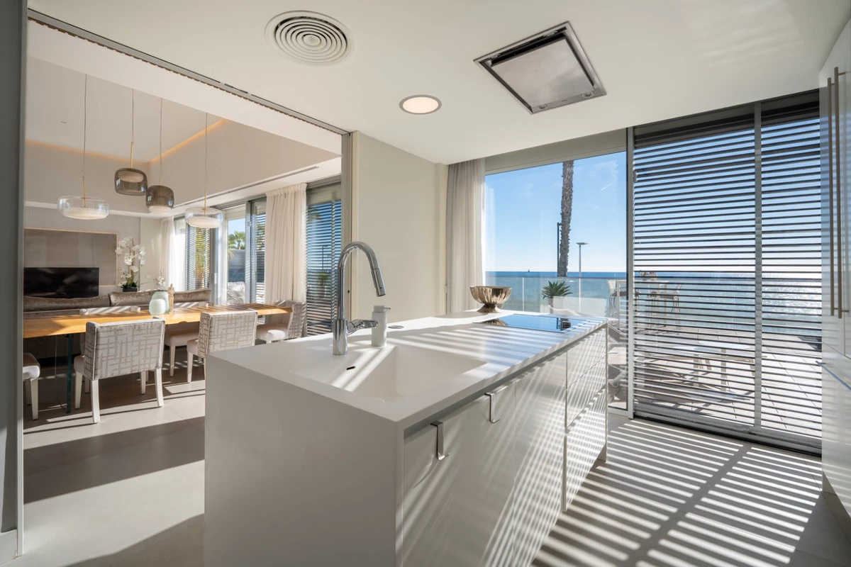 4-c23c0f86247804fa50226aecd8b0b2c8