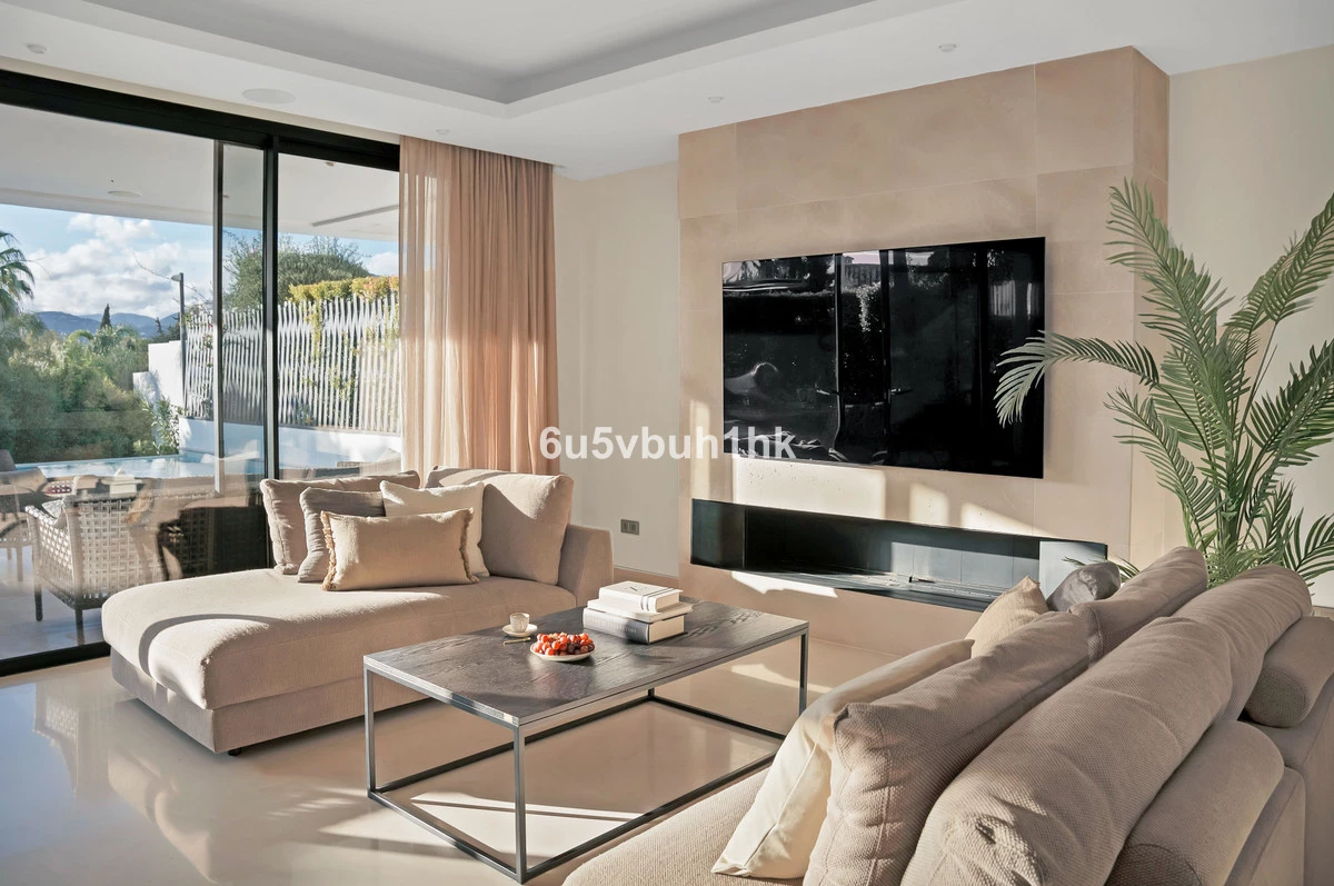 7-aa4cc561180b369757c0bb4af9886cd3