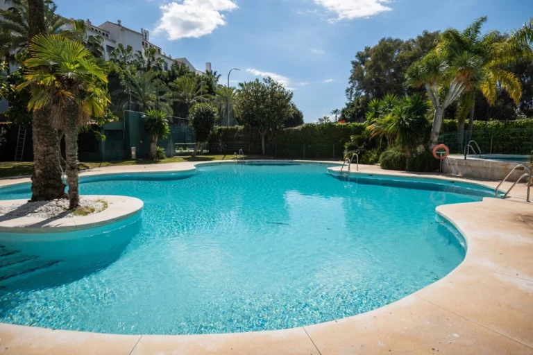 1-7980e48d732b6fc85c14b43b94d2aa54