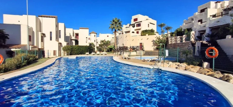 1-7980e48d732b6fc85c14b43b94d2aa54