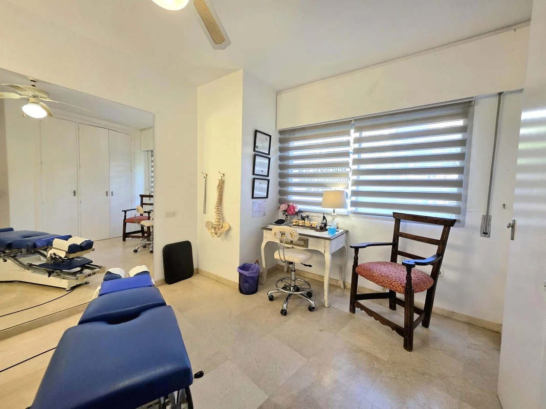 8-e64a9055bba3e77ac8aca3b893cdf826