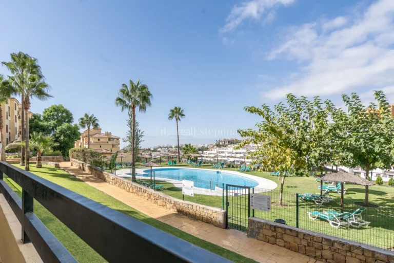 361-11675P | Ground Floor Apartment in Estepona – € 425,000 – 2 beds, 2 baths