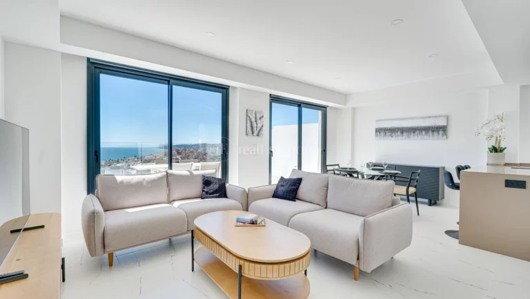 2058 | Penthouse in Casares – € 785,000 – 2 beds, 2 baths