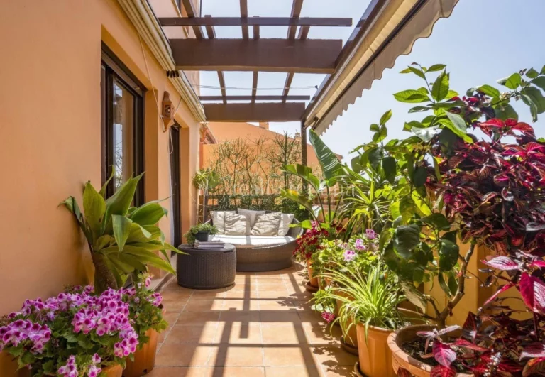 1061-00006P | Apartment in Marbella Golden Mile – € 845,000 – 3 beds, 2 baths