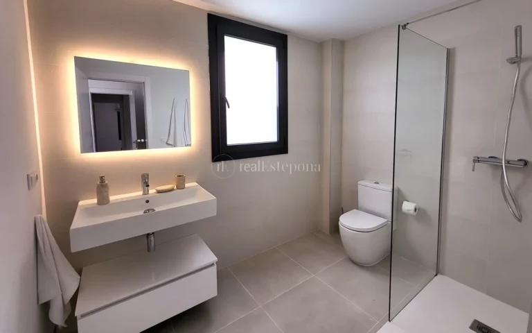 BSH-30A | Apartment in Casares – € 585,000 – 4 beds, 3 baths