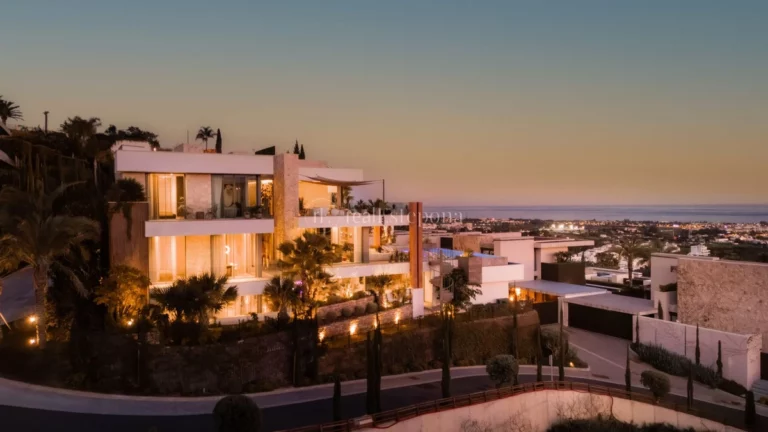 5340HFV | Villa in Benahavis – € 10,995,000 – 6 beds, 7 baths