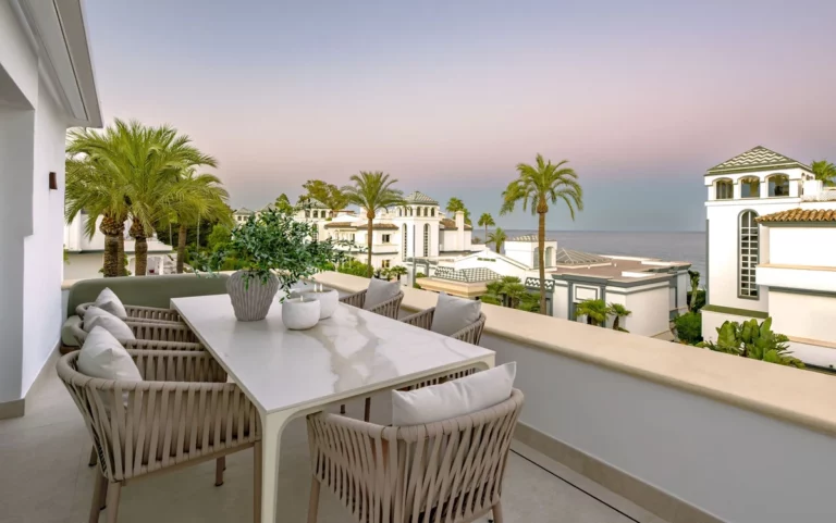 MPA6650 | Penthouse in Estepona – € 2,495,000 – 3 beds, 3 baths