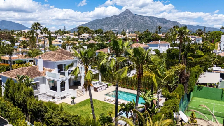 CP31142 | Villa in Nueva Andalucia – € 4,250,000 – 6 beds, 6 baths