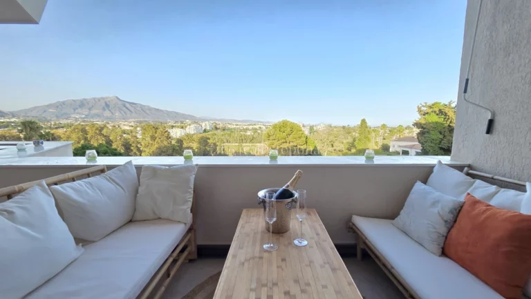 735-00016P | Apartment in Estepona – € 295,000 – 1 beds, 1 baths