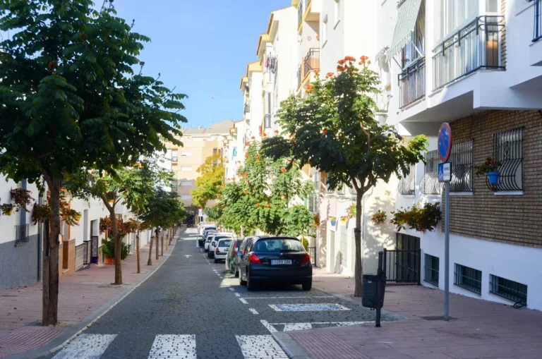 945-00451P | Apartment in Estepona – € 350,000 – 4 beds, 3 baths